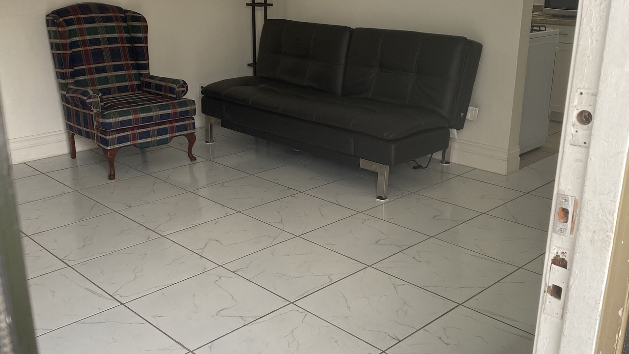 Photo of Livingroom in Hawthorne