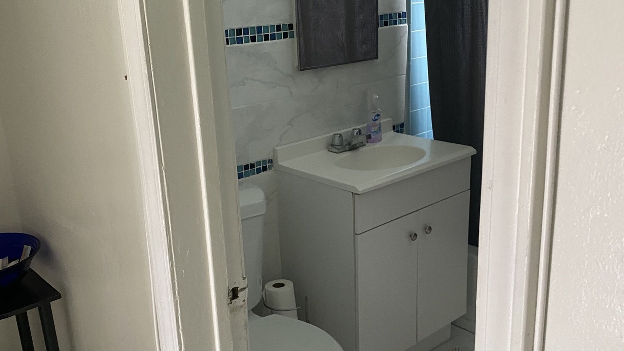 Photo of Bathroom in Hawthorne