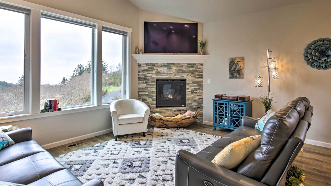 Photo of Bedroom in Neskowin