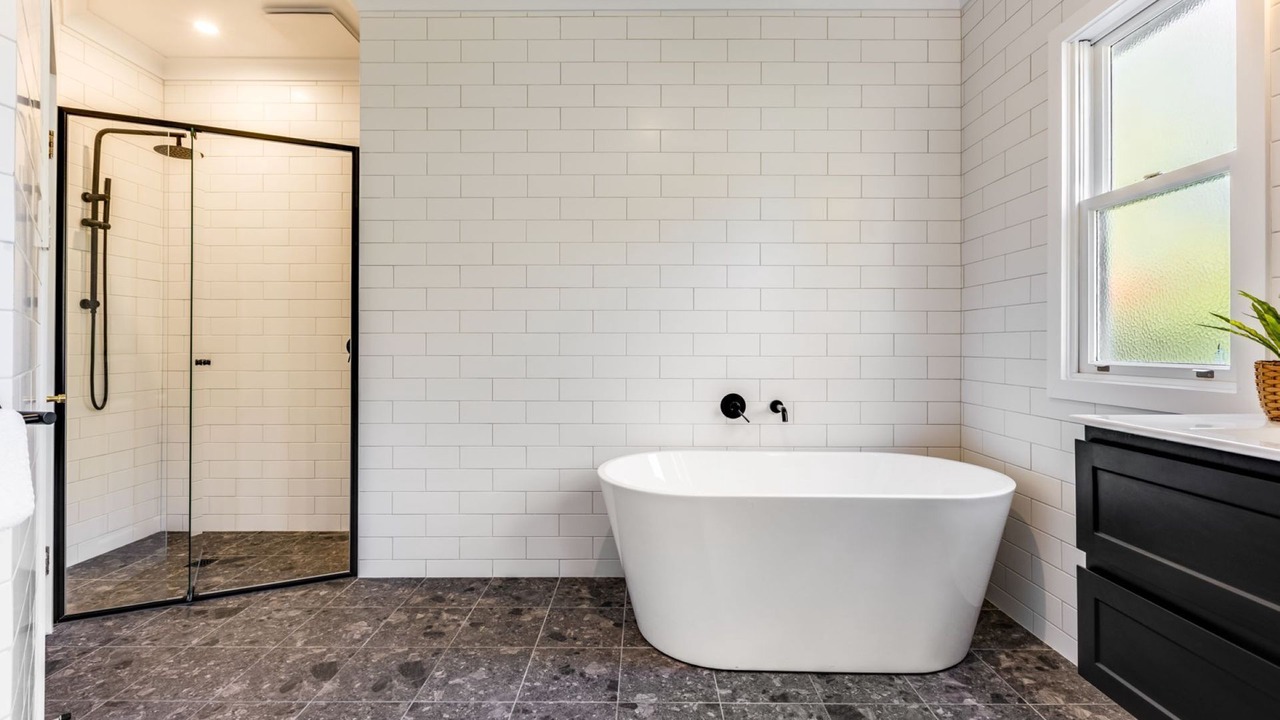 Photo of Bathroom in Leura