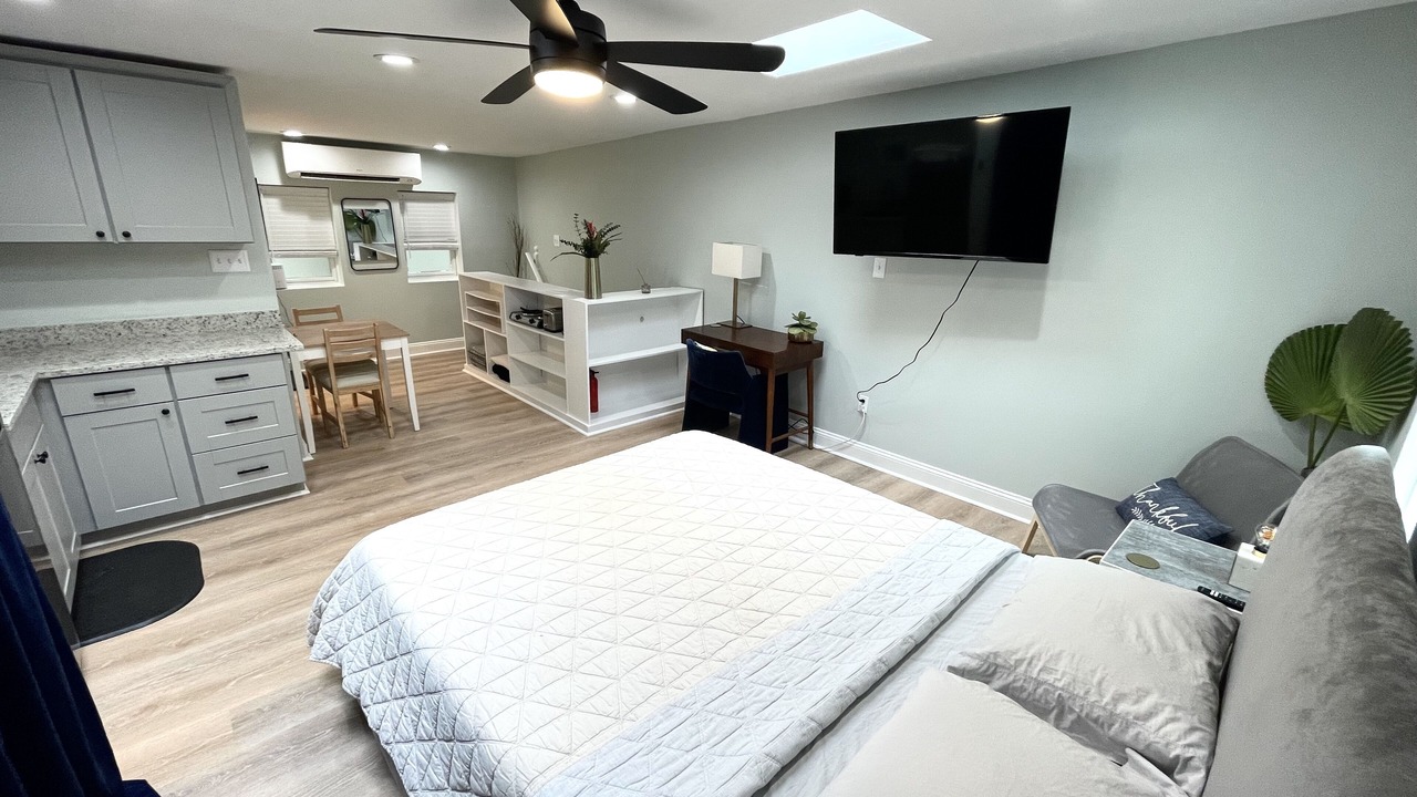 Photo of Bedroom in Cardozo
