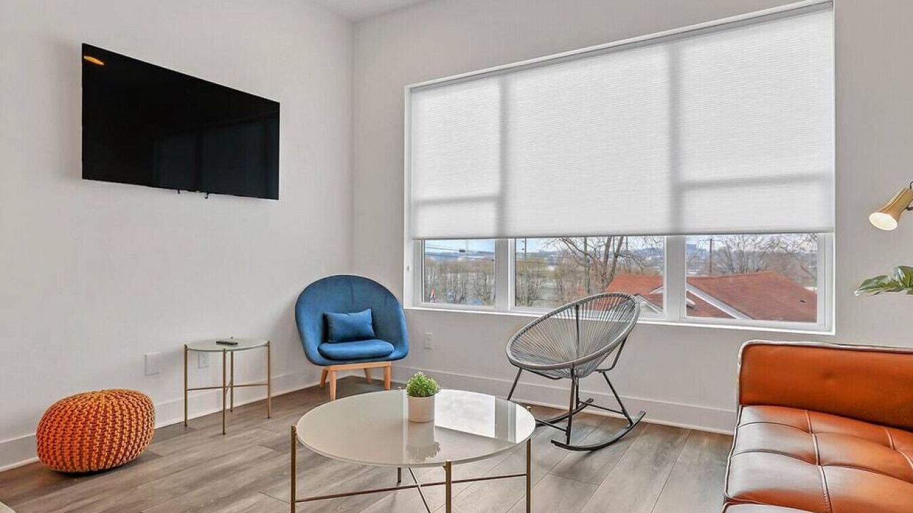 Photo of Bedroom in Hurwood Heights