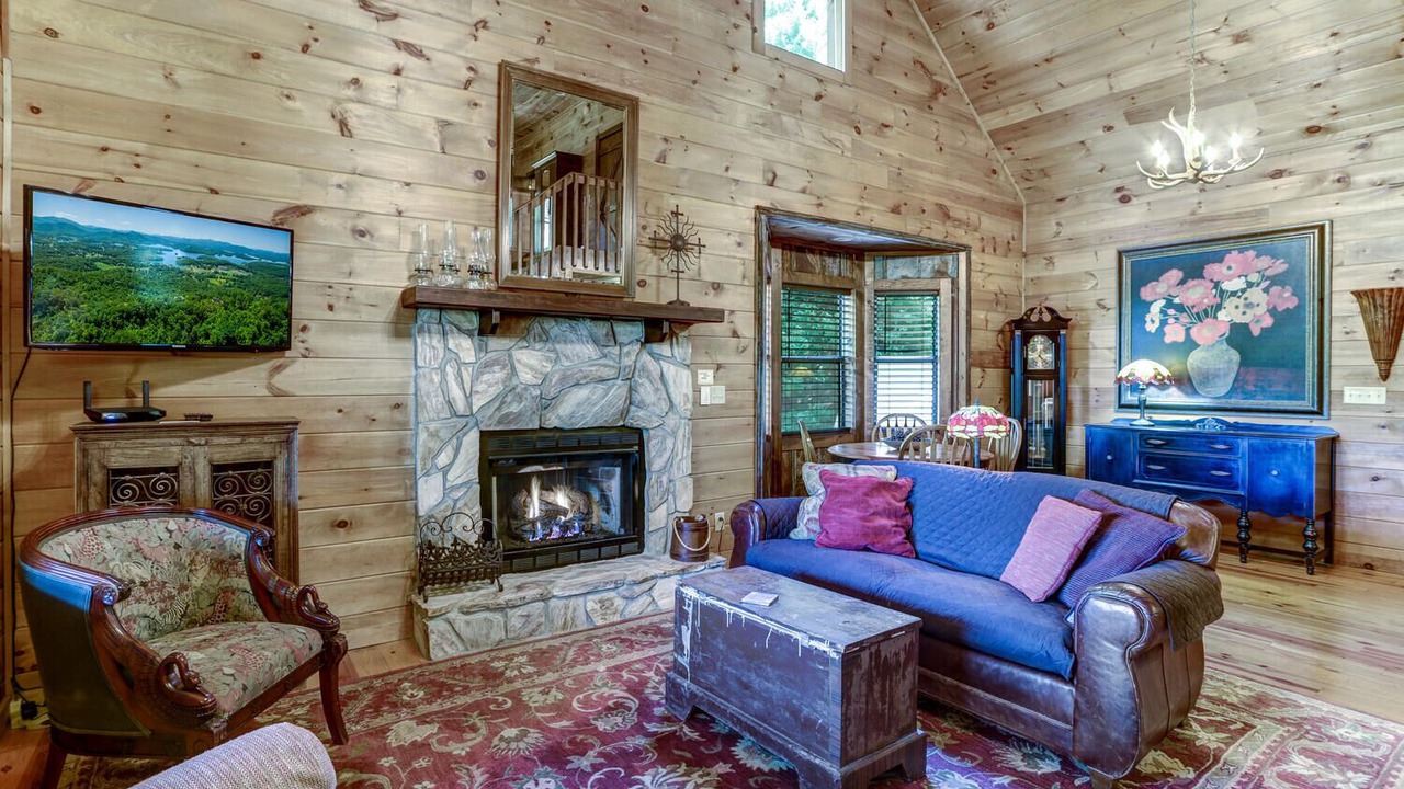 Photo of Livingroom in Hayesville