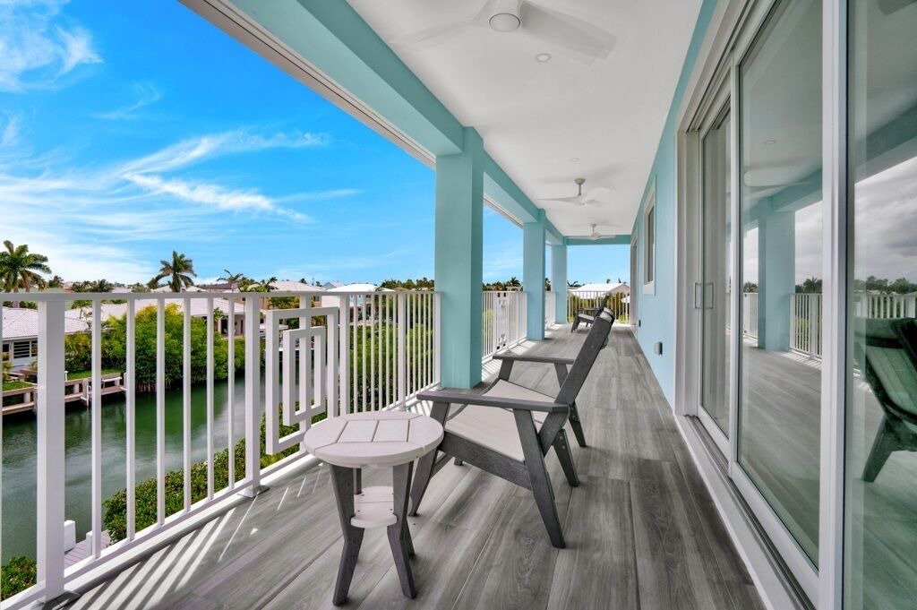 Photo of Patio Balcony in Coury