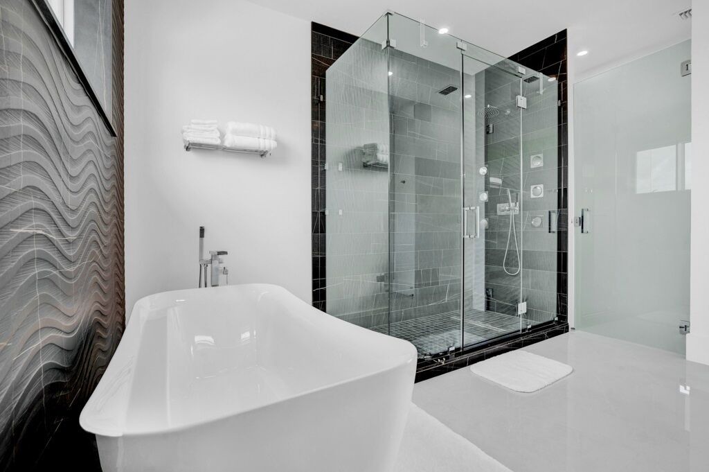 Photo of Bathroom in Coury