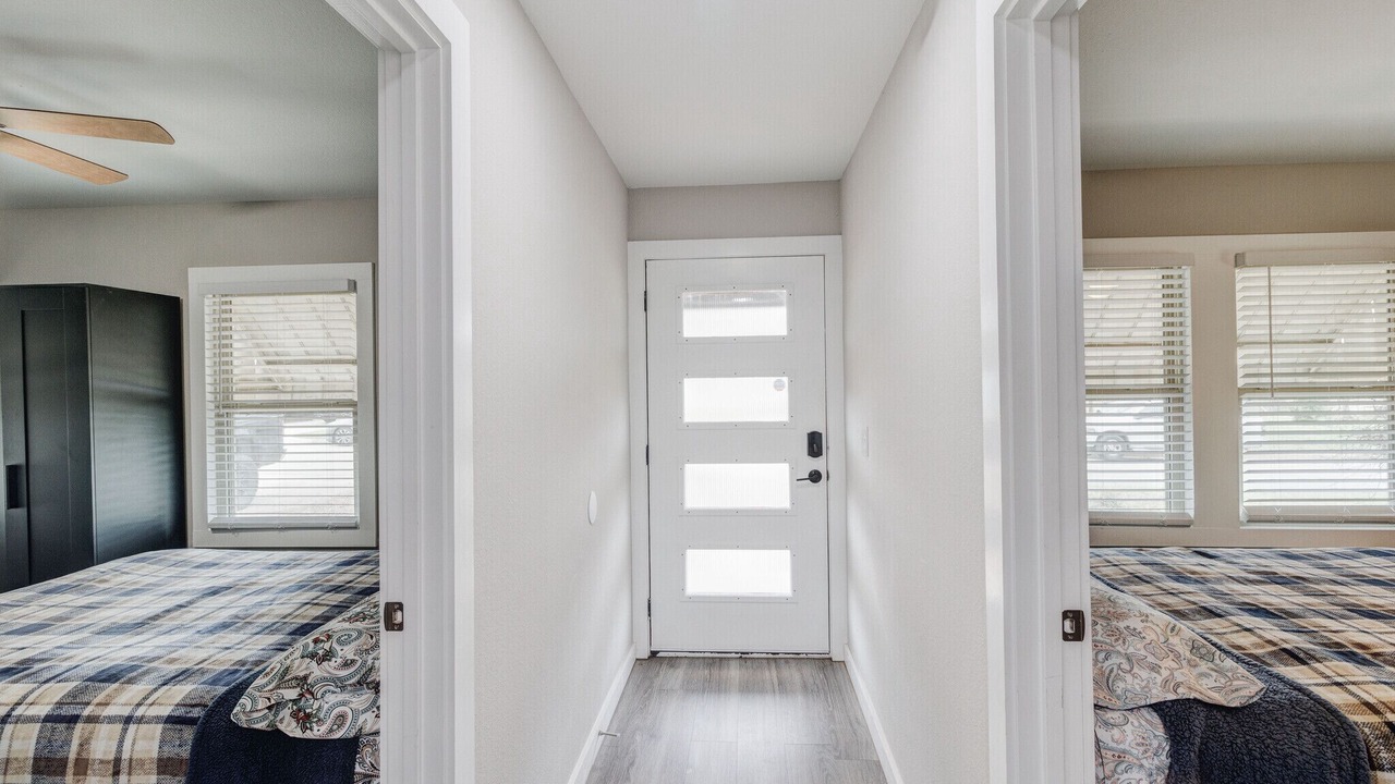 Photo of Bedroom in Central Arlington