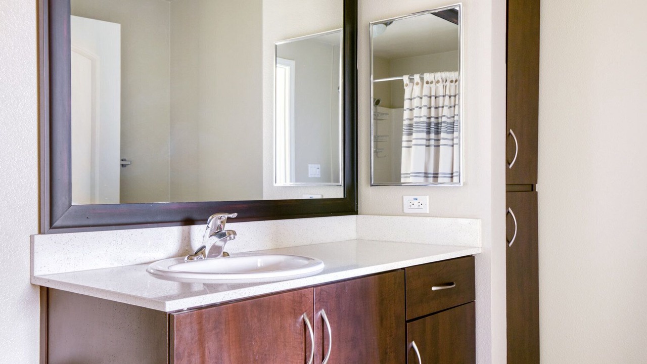 Photo of Bathroom in Warner Center