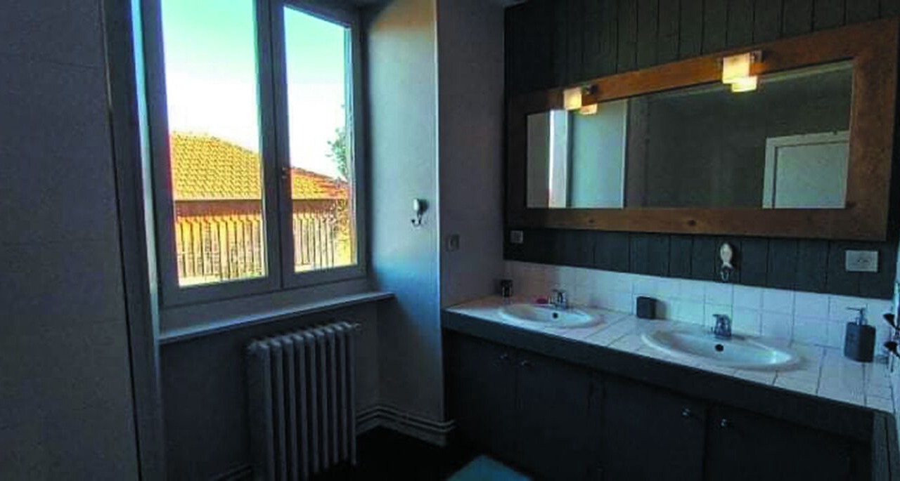 Photo of Bathroom in Jourgnac