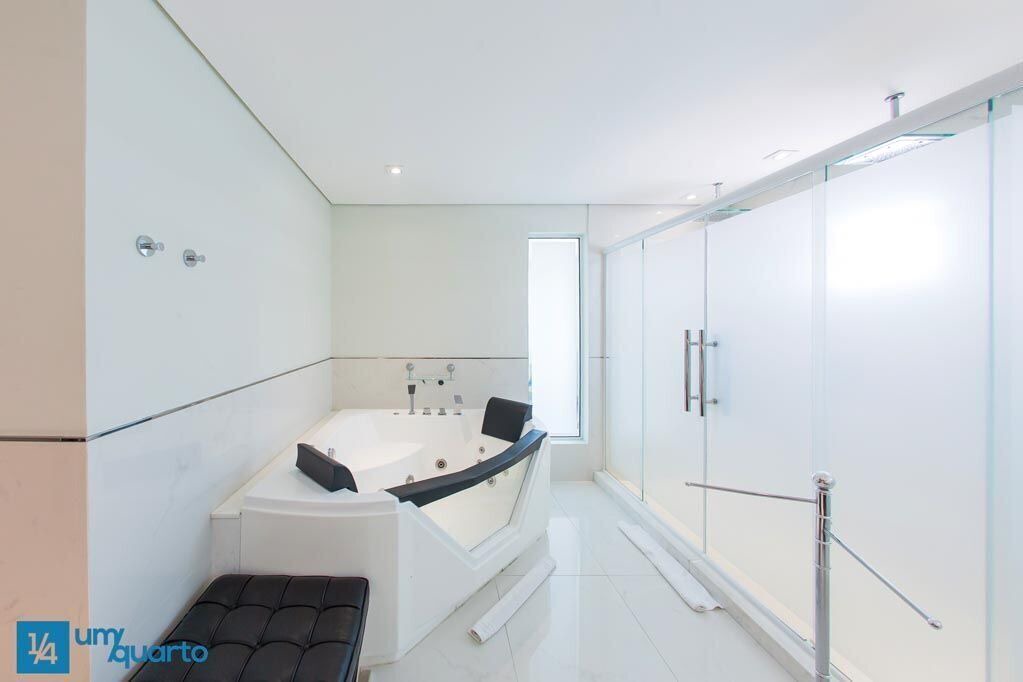 Photo of Bathroom in Reboucas