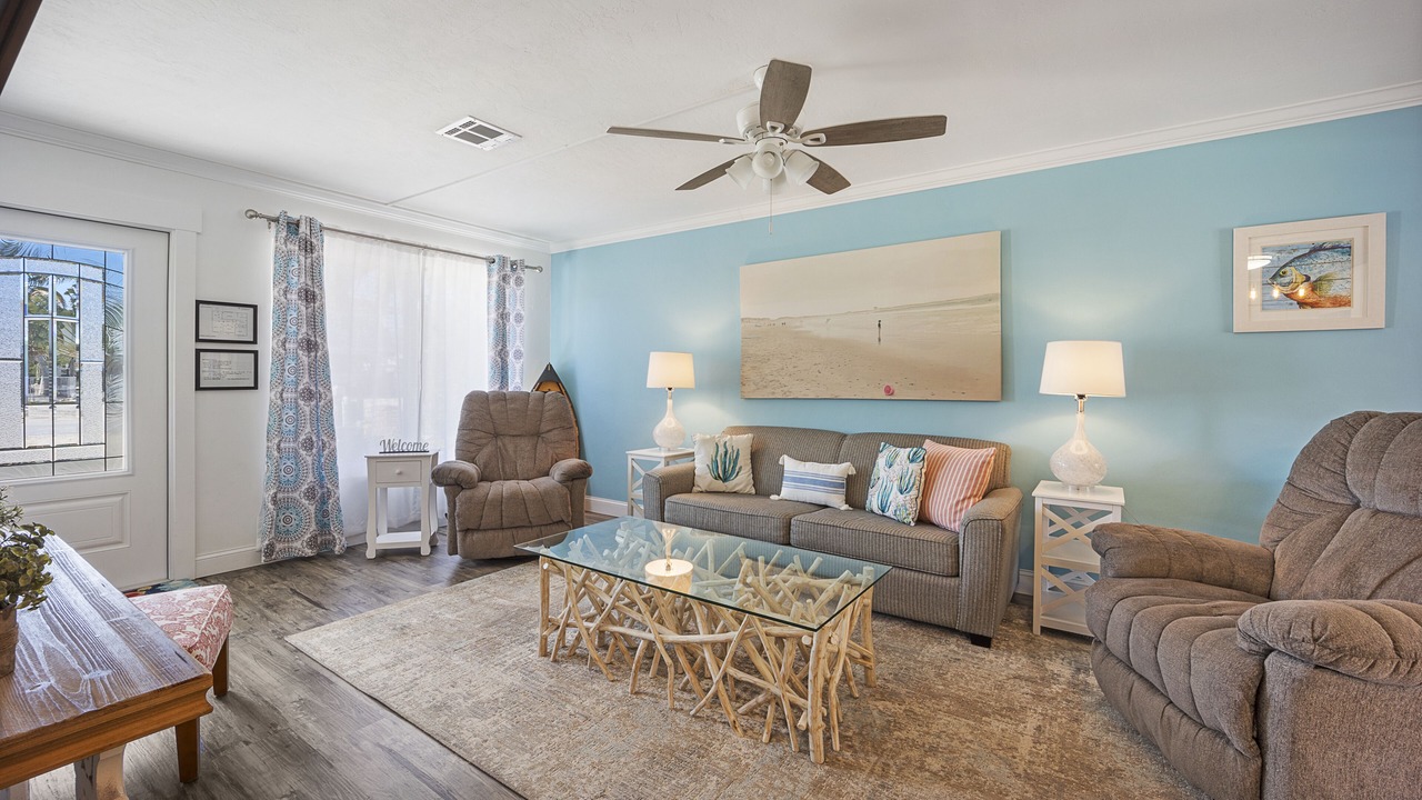 Photo of Livingroom in Marathon