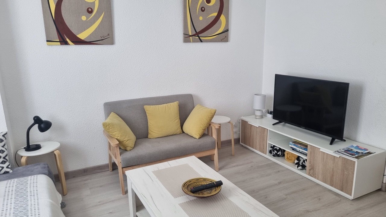 Photo of Livingroom in Cherbourg-en-Cotentin