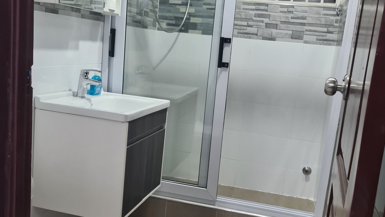 Photo of Bathroom in Adenta