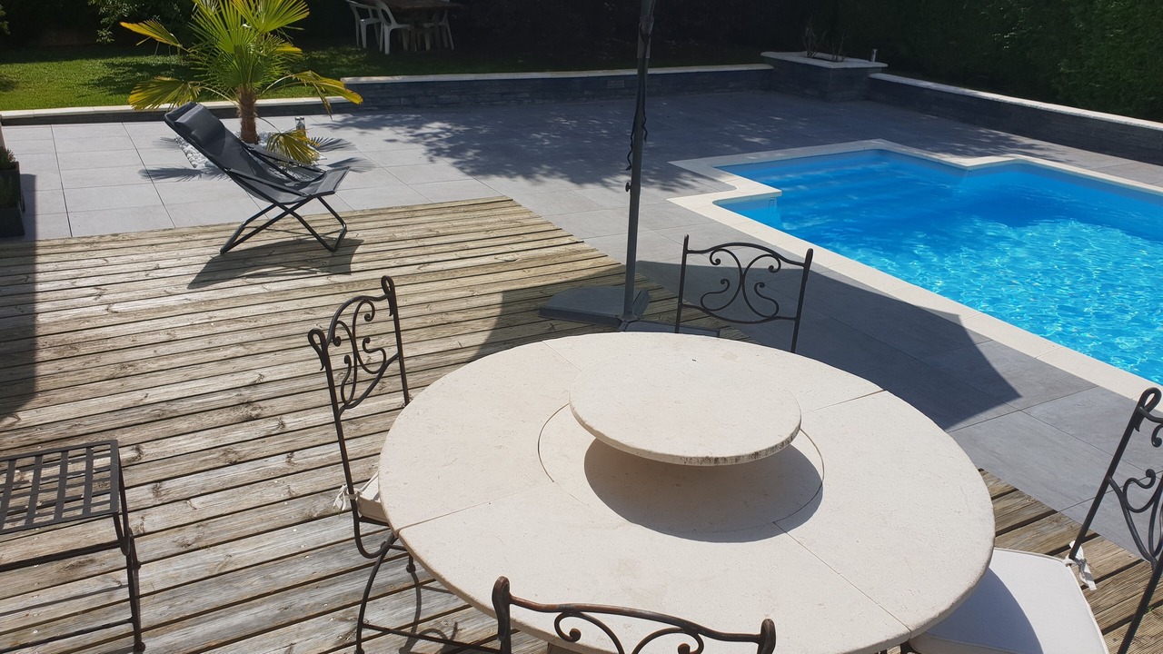 Photo of Outdoor in Saint-Lothain