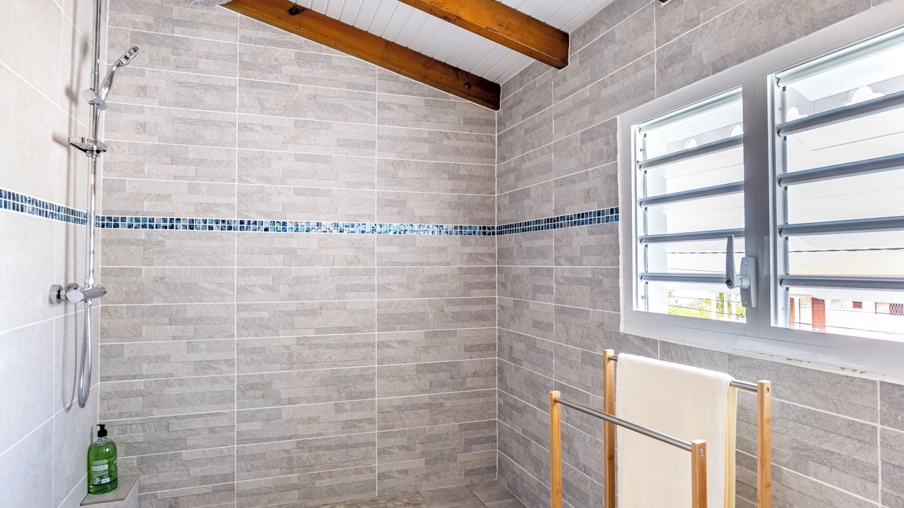 Photo of Bathroom in Pointe-Noire