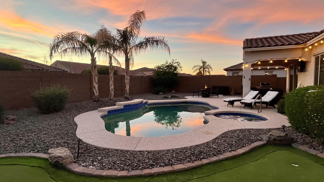 Photo of Others in Montecito in Estrella