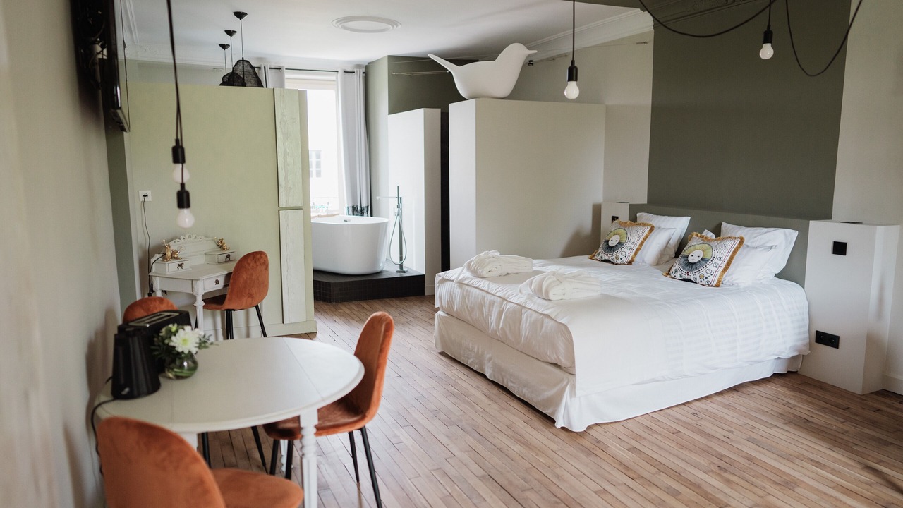 Photo of Bedroom in Limoges