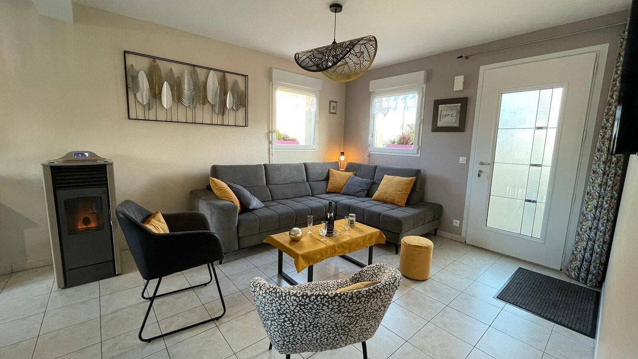 Photo of Livingroom in Ploufragan