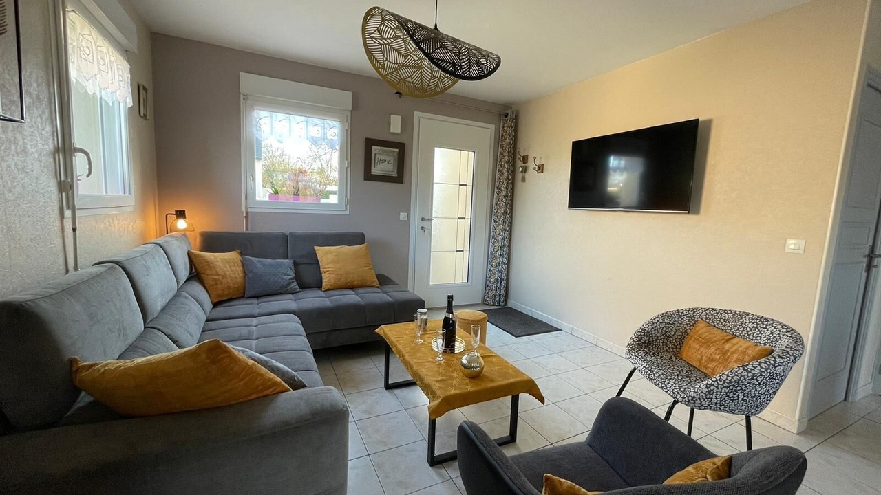 Photo of Livingroom in Ploufragan