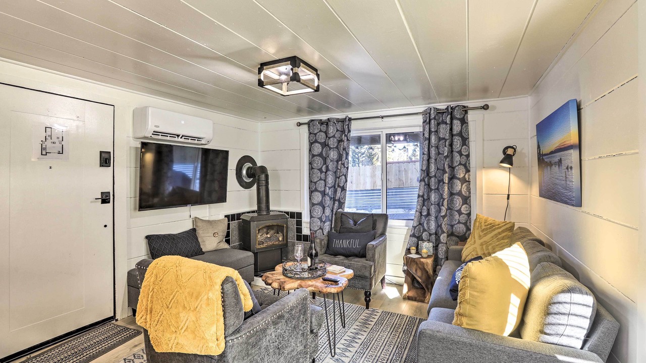 Photo of Bedroom in Lincoln Park