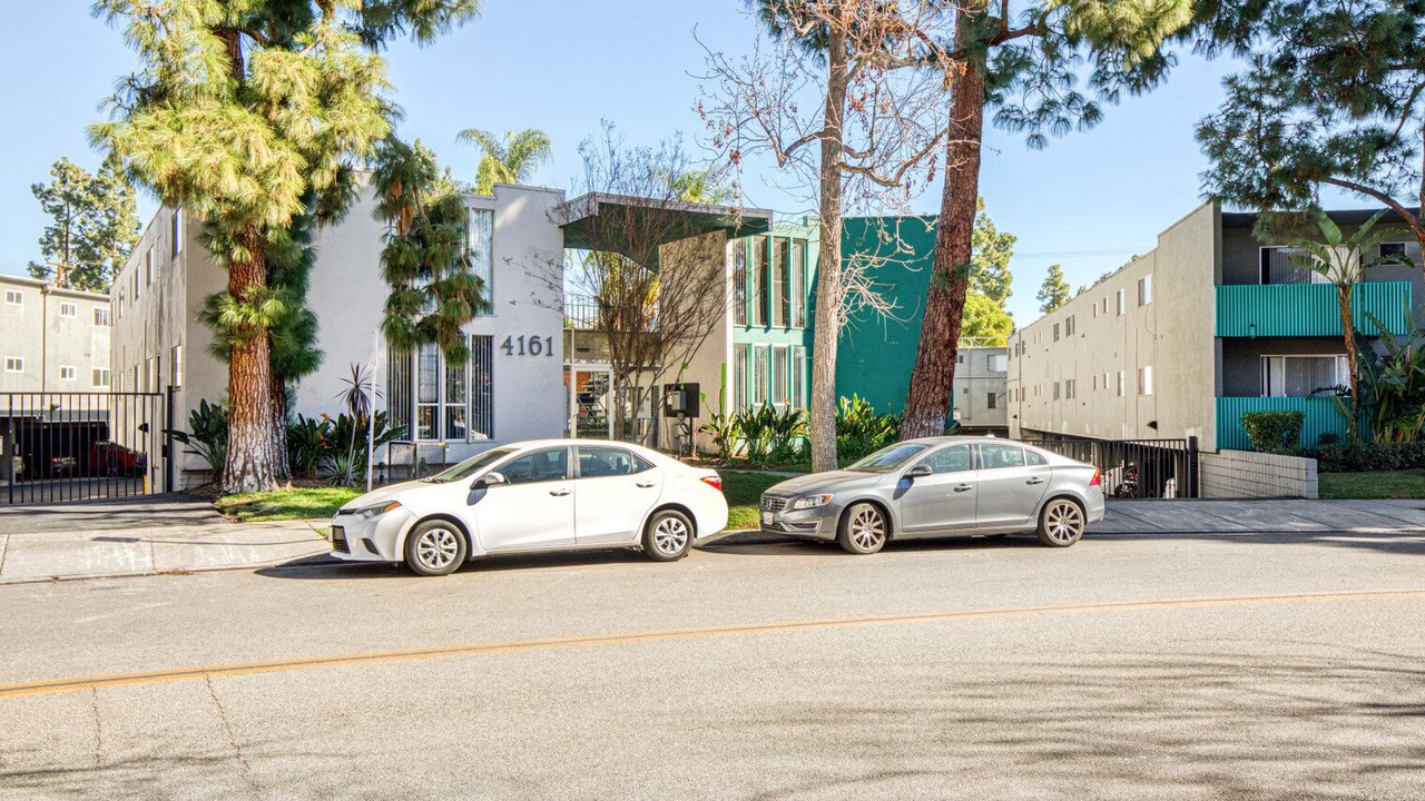 Photo of Outdoor in Burbank