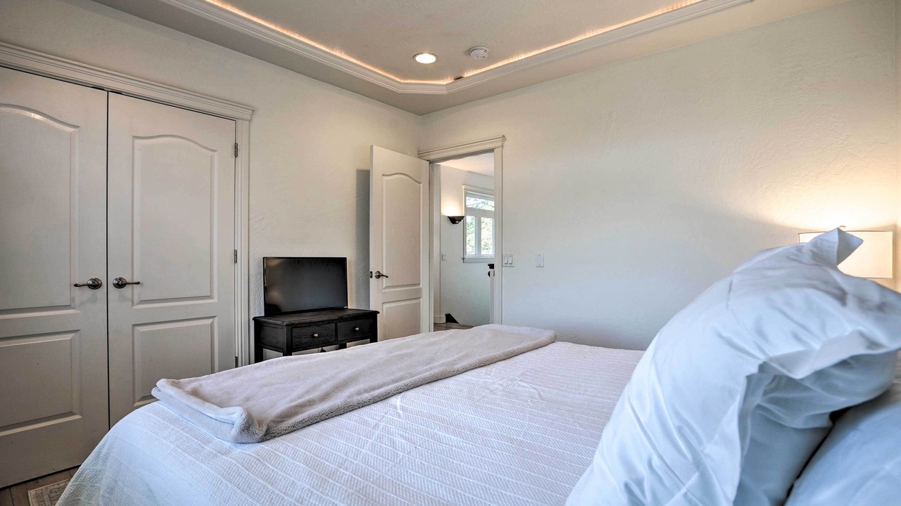Photo of Bedroom in Grants Pass
