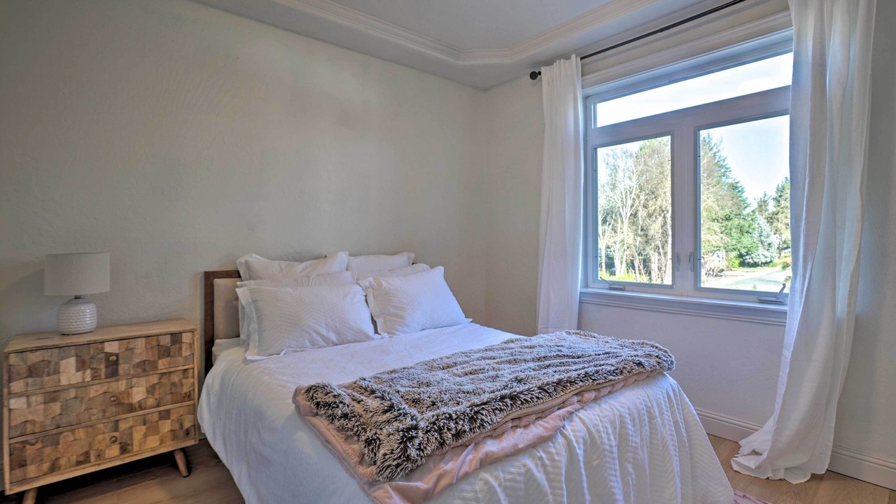 Photo of Bedroom in Grants Pass