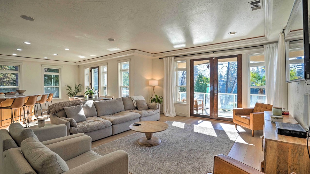 Photo of Bedroom in Grants Pass