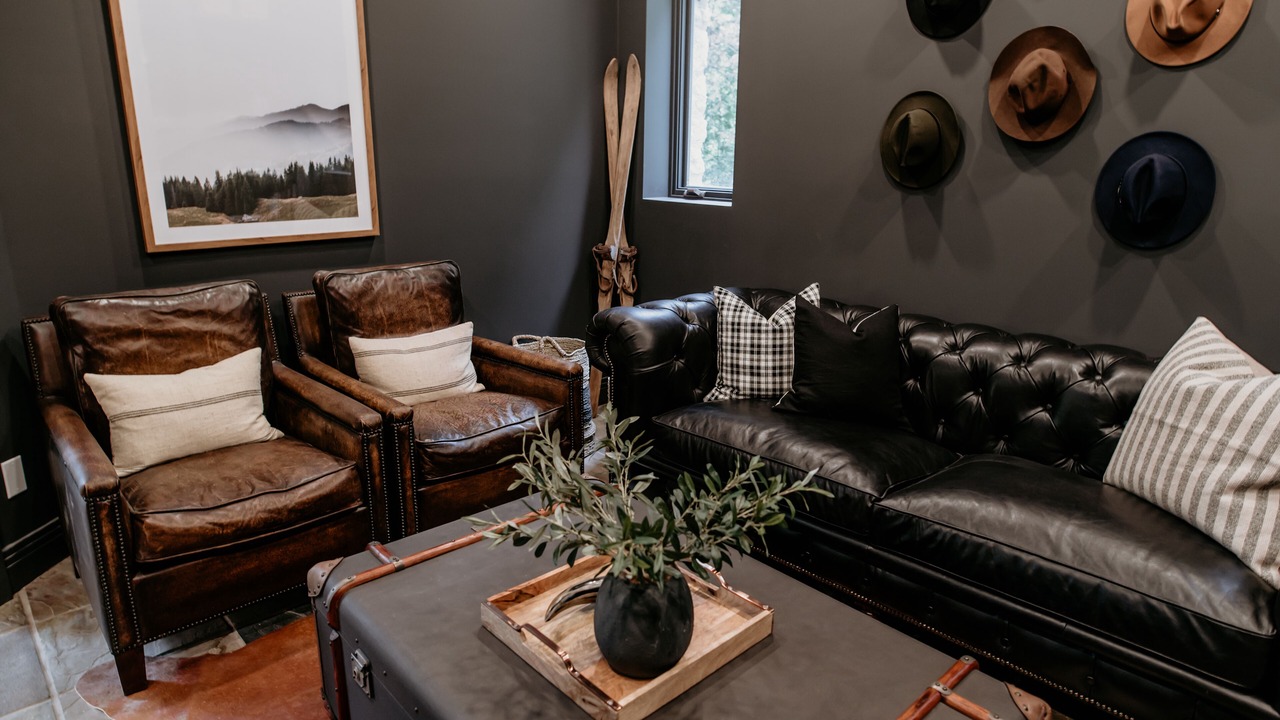 Photo of Livingroom in Elora