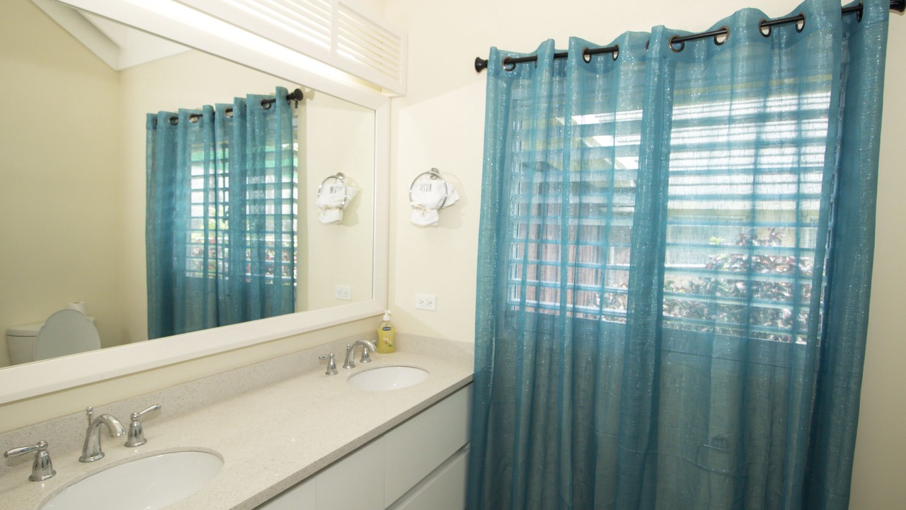Photo of Bathroom in St. Ann's Bay