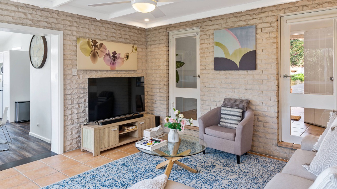 Photo of Bedroom in Mount Riverview