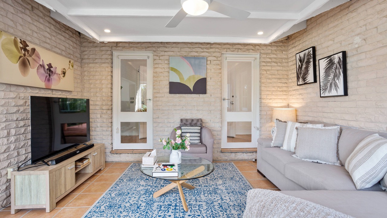 Photo of Bedroom in Mount Riverview
