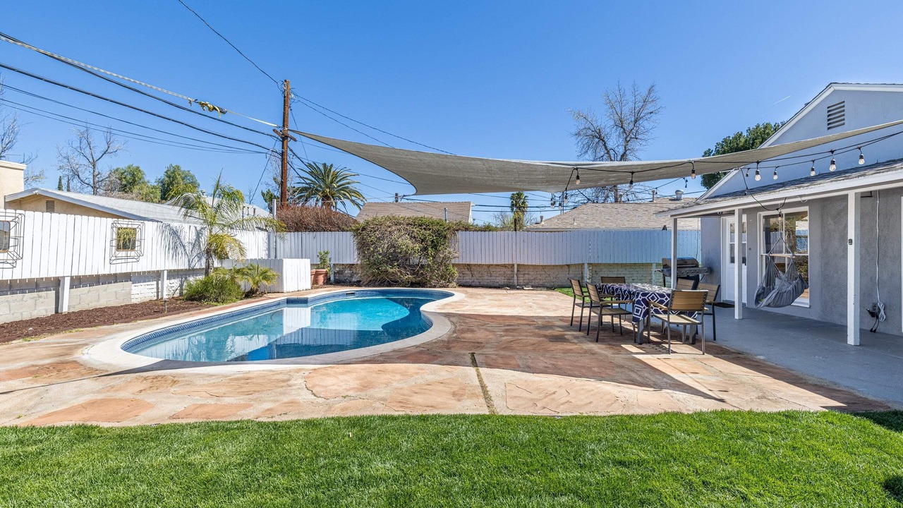 Photo of Outdoor in Tarzana