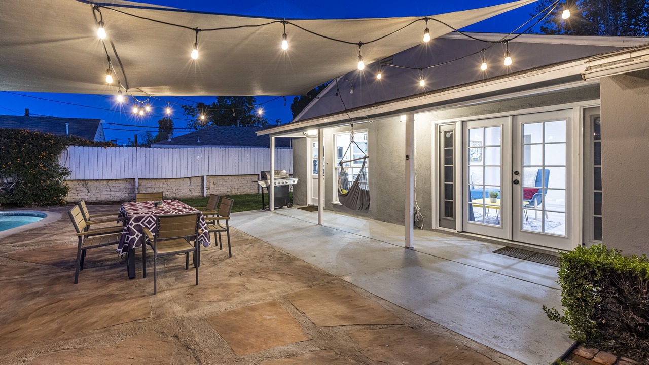 Photo of Outdoor in Tarzana