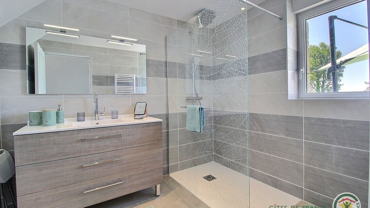 Photo of Bathroom in Pleubian