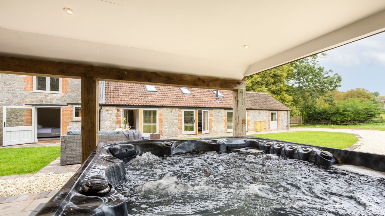 Photo of Outdoor in Brent Knoll