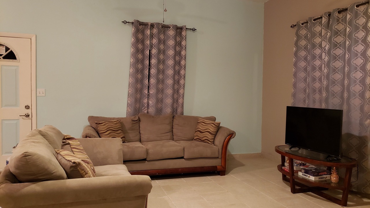 Photo of Livingroom in Stafford Creek