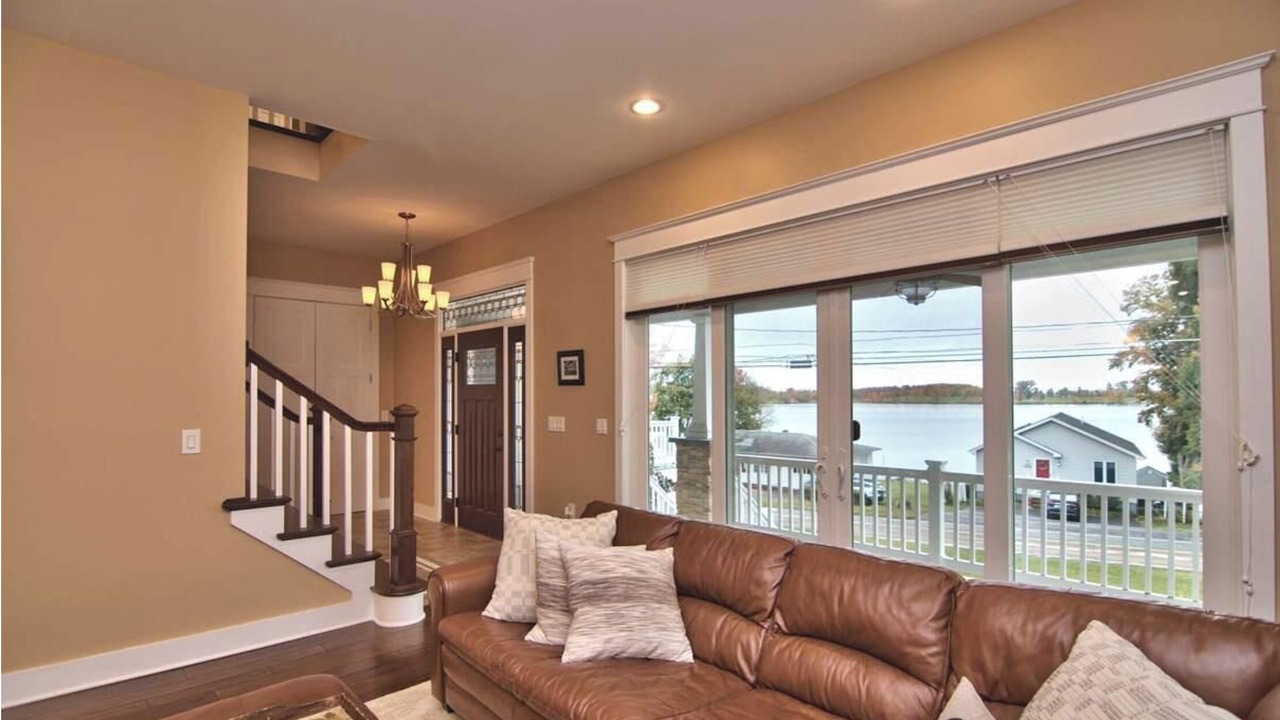 Photo of Livingroom in Carbondale