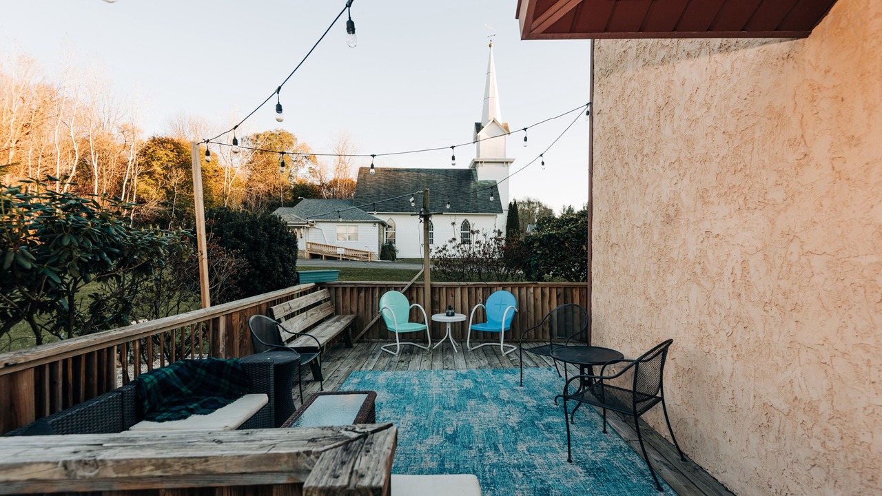 Photo of Outdoor in Clifford