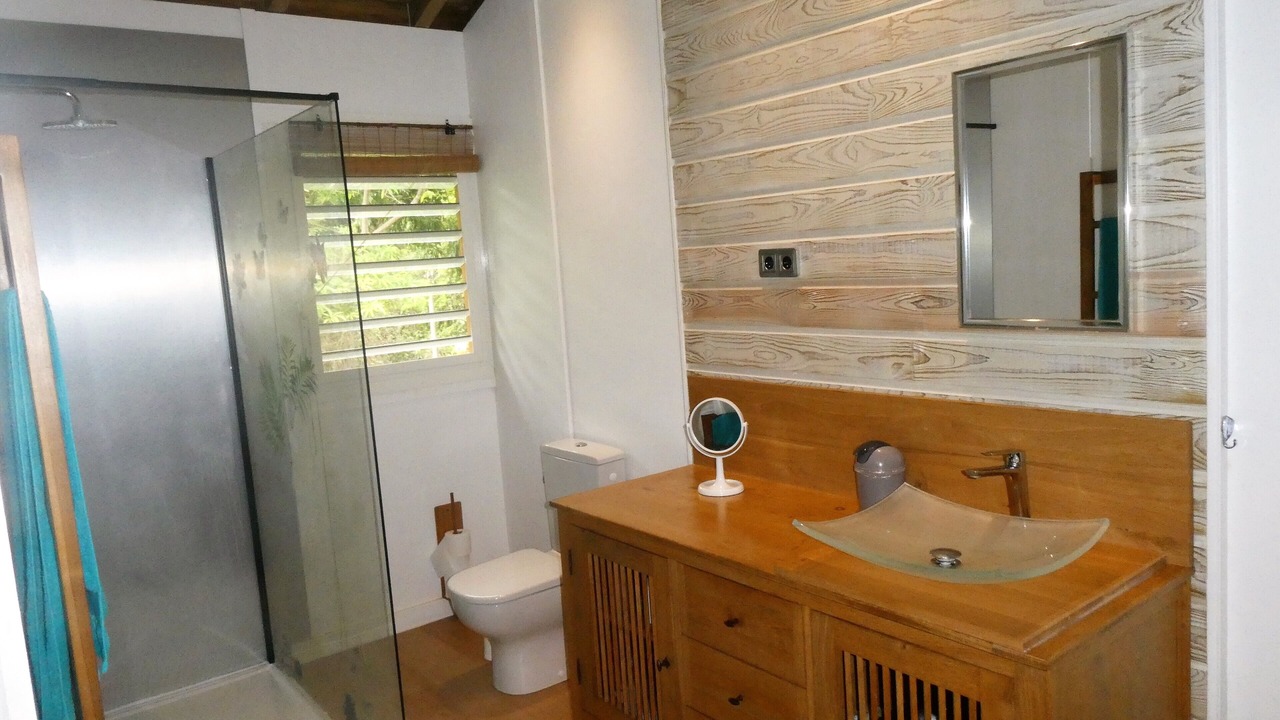 Photo of Bathroom in Pointe-Noire