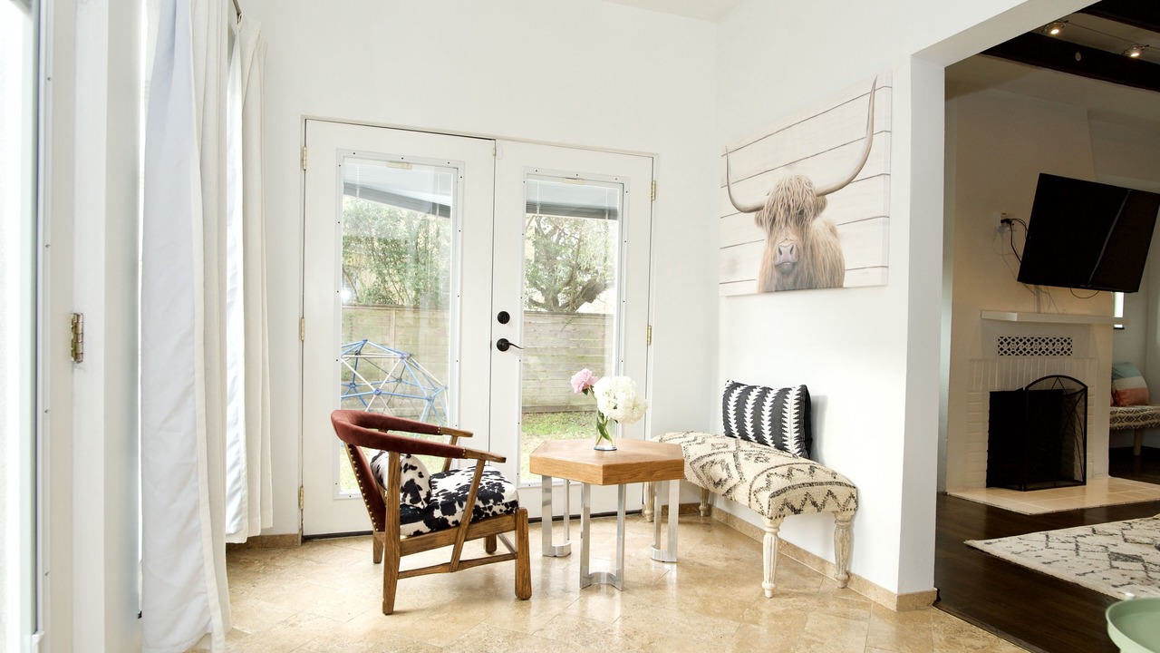 Photo of Livingroom in MacGregor