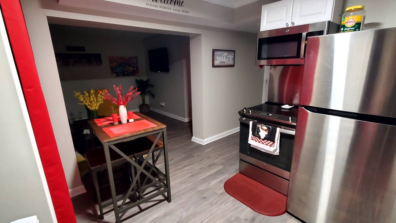 Photo of Kitchen in Hurwood Heights