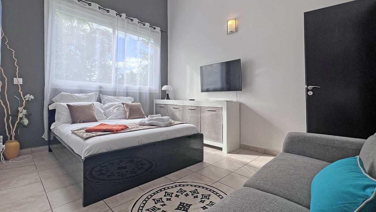 Photo of Bedroom in Baie-Mahault