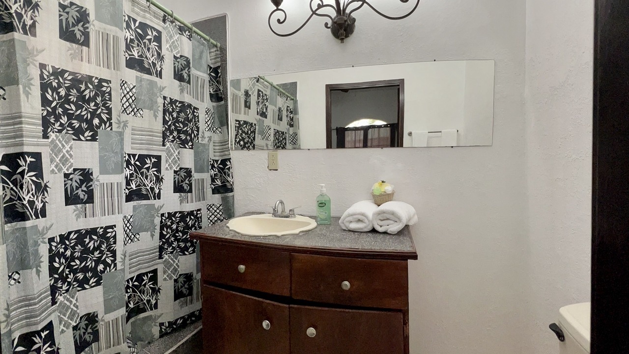 Photo of Bathroom in Roatan