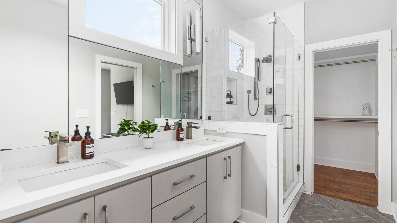 Photo of Bathroom in Inglewood