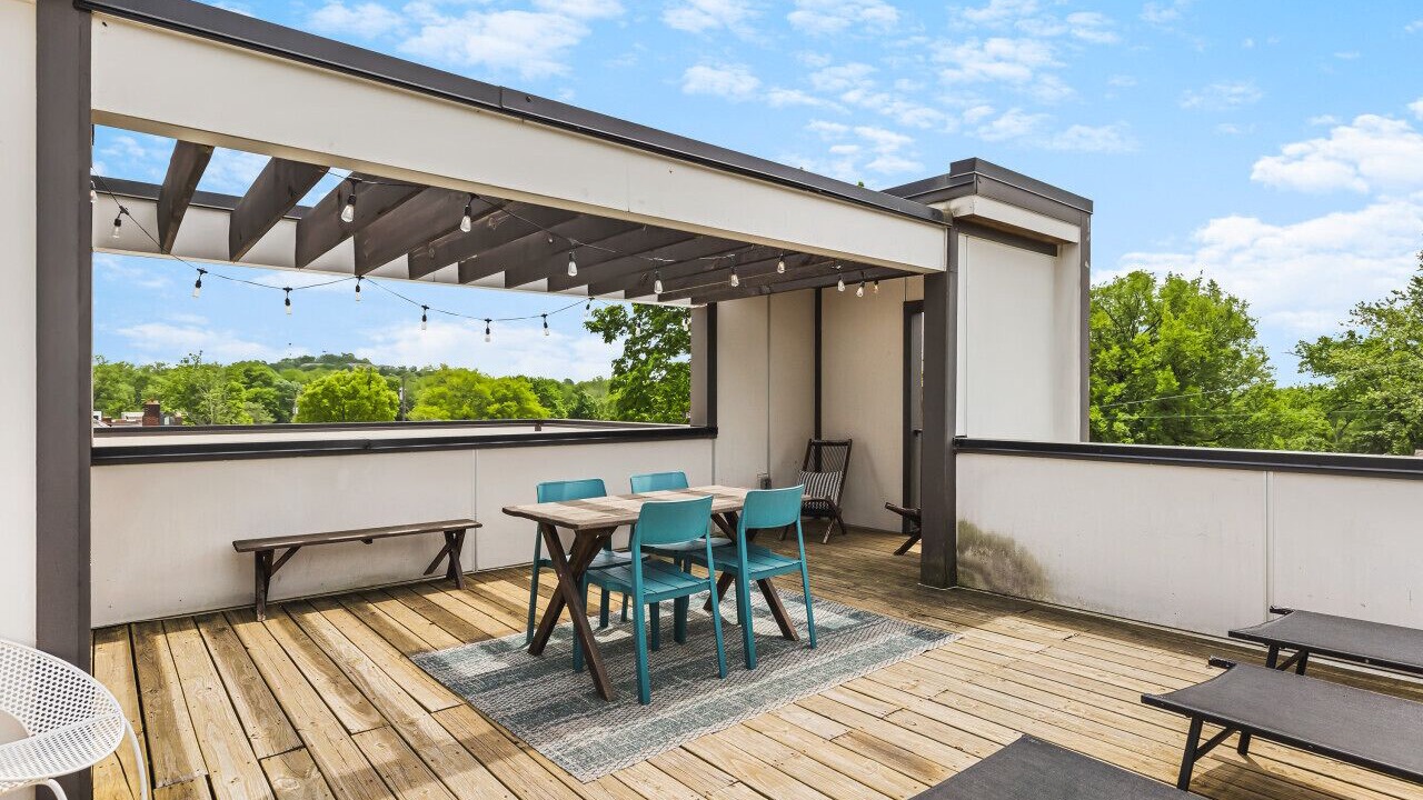 Photo of Outdoor in Inglewood