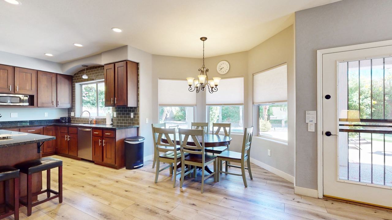 Photo of Kitchen in Arabian Crest