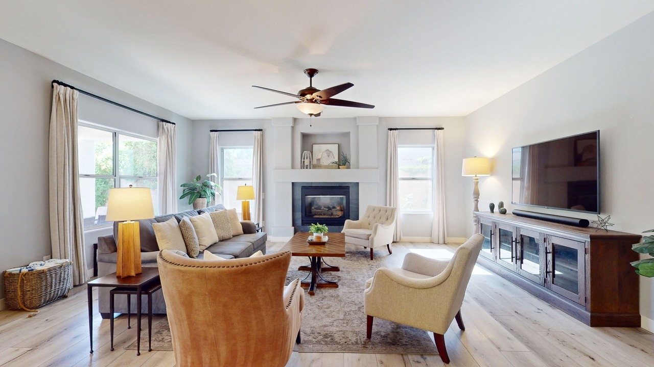 Photo of Livingroom in Arabian Crest