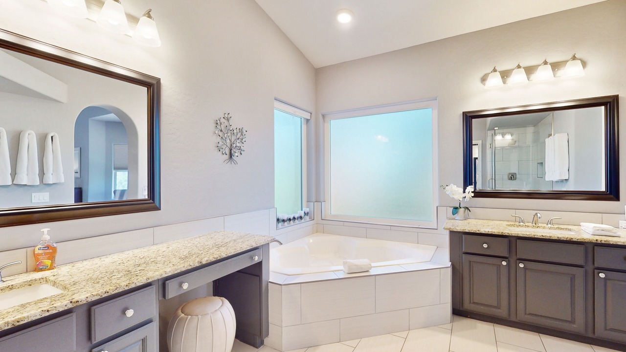 Photo of Bathroom in Arabian Crest