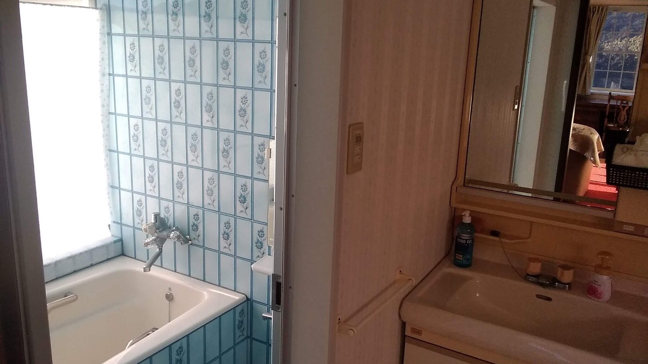 Photo of Bathroom in Esumi