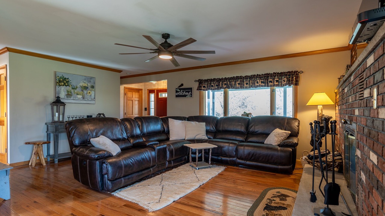 Photo of Livingroom in Rushville